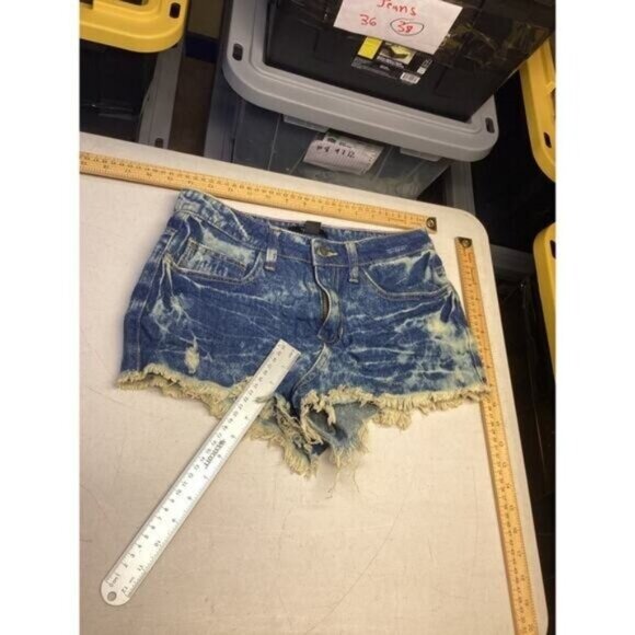 Acubi mermaidcore fairycore Forever 21 Blue Denim Shorts Women Size 26 - Picture 2 of 4